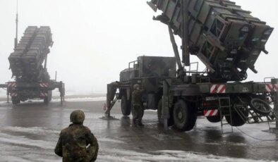 Yunanistan’a ait Patriot uçaksavar füze bataryası Kerpe Adası’na ulaştı