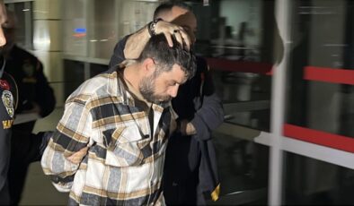 5 yarım altın için yaşlı kadını öldürdü