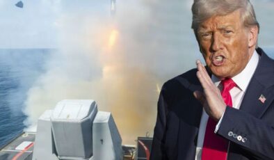 ABD donanması, Hürmüz Boğazı’nda deniz ablukasını geçmeye çalışan İran gemisini vurdu