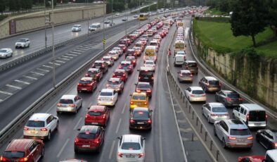 APP plakayı şoförler odası ücretsiz değiştirecek