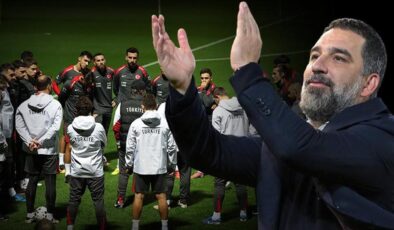 Arda Turan’dan A Milli Takım’a övgü dolu sözler! ‘Montella olağanüstü bir teknik direktör’
