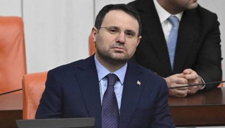 Bakan Gürlek’in uçağı olumsuz hava şartları nedeniyle Batman’a yönlendirildi