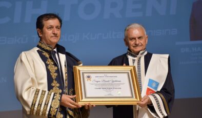 Binali Yıldırım’a fahri doktora ünvanı verildi