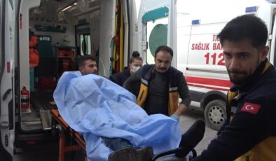 Çakmağını vermeyen kuzenini bıçaklayıp kaçtı