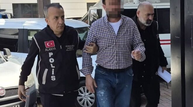 Cumhurbaşkanına hakaretten tutuklandı