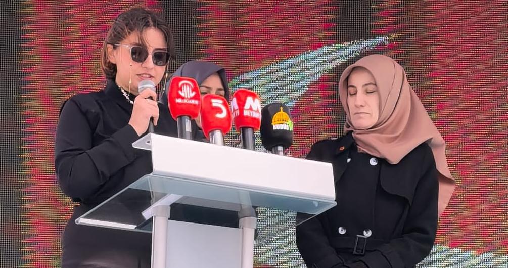 ESENYURT’TA SERT MESAJ: “OKULLARDAKİ KURŞUN SESLERİ, TOPLUMSAL ÇÜRÜMENİN SON DURAĞIDIR!”