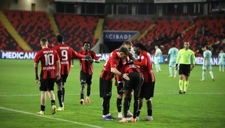 Gaziantep FK 3 maç sonra güldü