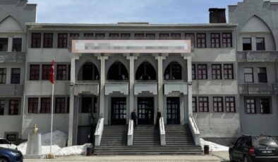 Hakkari’de bir okulda asılsız ihbar: Güvenlik güçleri harekete geçti