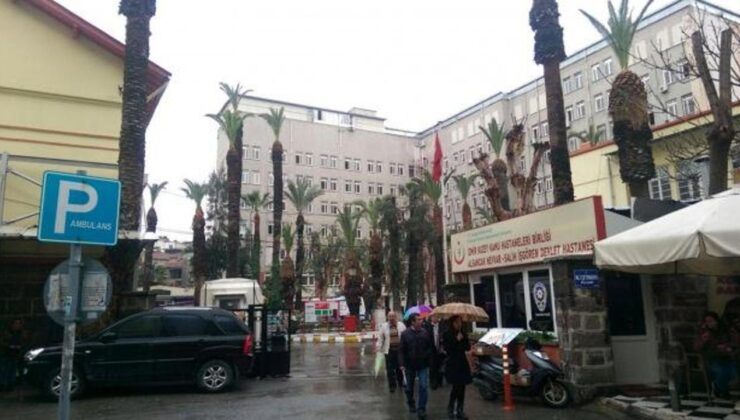 İzmir’de kahreden olay: Anne ve oğlu bir gün arayla aynı rahatsızlıktan öldü!