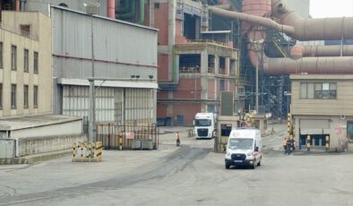 Kocaeli’de fabrikada yüksekten düşen 4 işçi yaralandı