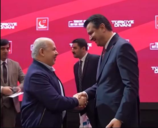 Mahmut Arıkan’dan Esenyurt’a Türkiye Üçüncülüğü Ödülü: Ekrem Özkan’a Büyük Takdir