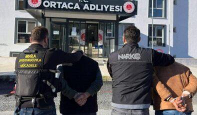 Otogarda zehir operasyonu: Otobüsten binlerce uyuşturucu hap çıktı!