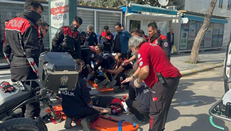 Otomobil yunus polislerin motosikletiyle çarpıştı: 2 polis yaralı!