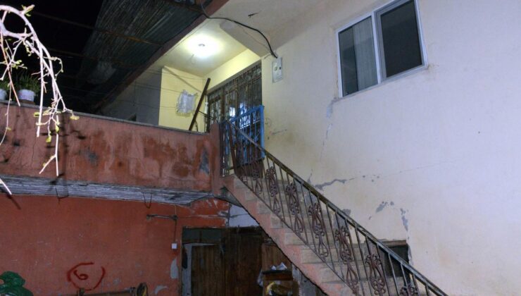 Tartıştığı eşini tabancayla başından vurup, öldürdü