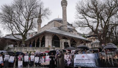 Türkiye Filistin için sabah namazında buluşuyor