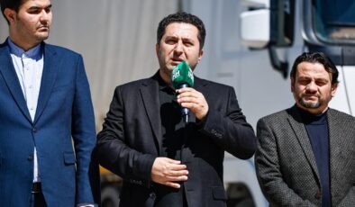 Türkiye’den İran’a 5 tır insani yardım