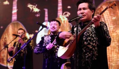 Ünlü müzik grubu yeni albüm lansmanını Bağcılar’da yaptı