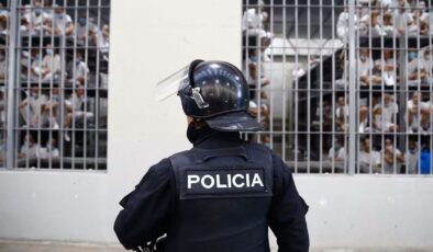 Venezuela’da cezaevinde çıkan isyanda 5 mahkum hayatını kaybetti