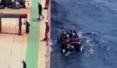 Akdeniz’de nefes kesen operasyon: 142 göçmen kurtarıldı! Türkler yine damga vurdu