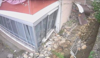 Amasya’da istinat duvarı çöktü