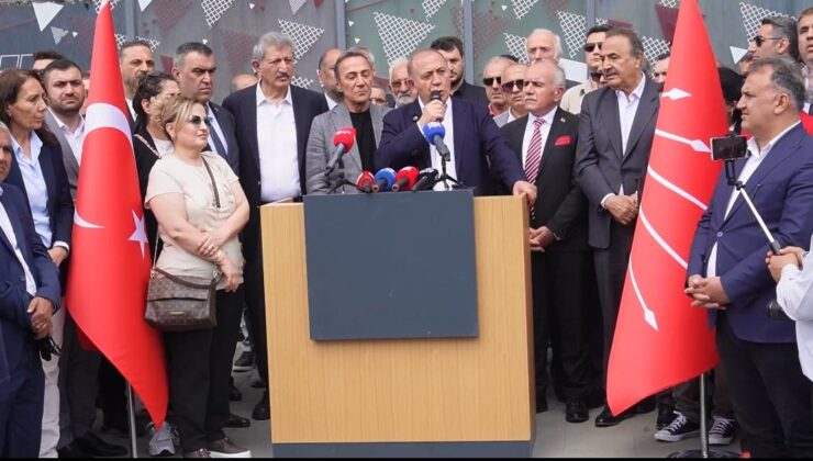CHP İSTANBUL İL BAŞKANLIĞI’NDA BAYRAMLAŞMA: GÜRSEL TEKİN’DEN BİRLİK VE BERABERLİK MESAJI