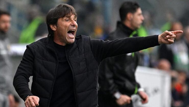 Conte Napoli’den resmen ayrıldı