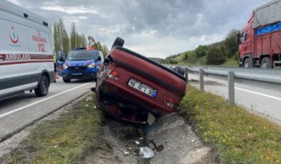 Çorum’da otomobil takla attı: 5 yaralı