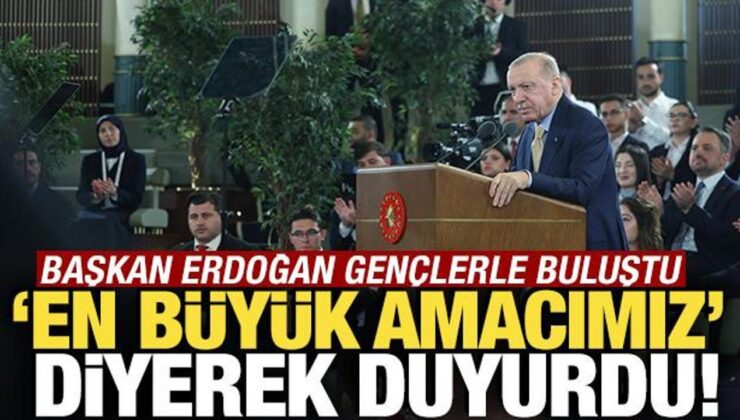 Cumhurbaşkanı Erdoğan gençlerle buluştu: Gençlerimizle omuz omuza yürümeyi sürdüreceğiz