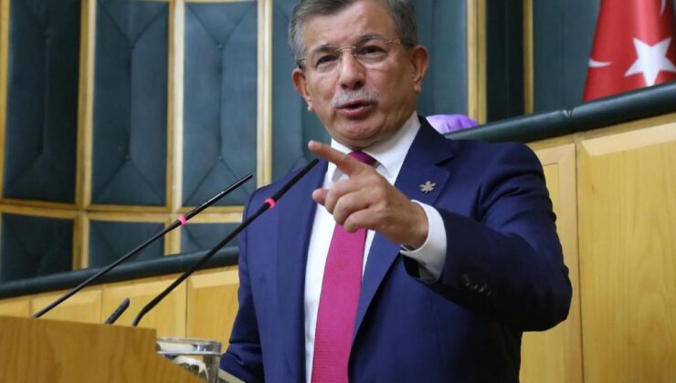 Davutoğlu: Alınan mutlak butlan kararının siyaseti dizayn etme çabası olduğu açıktır
