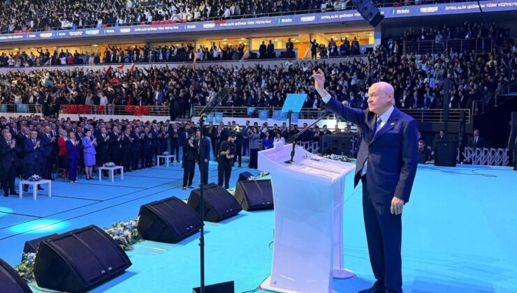 Devlet Bahçeli’den binlerce gence Terörsüz Türkiye mesajı: Kardeşlik bağlarınız sağlam olsun