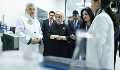 Emine Erdoğan’dan Kazakistan’da “Sıfır Atık” açılışı