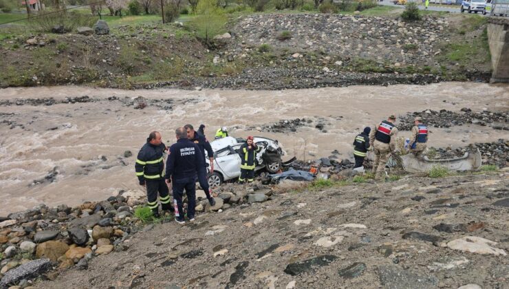 Erzincan’da korkunç kaza: 2 ölü, 1 ağır yaralı!