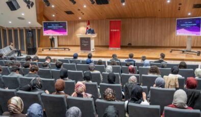 Geleceğin liderleri İstanbul’da buluştu! Gençlerden küresel sorunlara çözüm projeleri