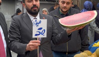 Karpuz dilimiyle poz veren CHP’li Işık’a, AK Parti’den sert cevap!