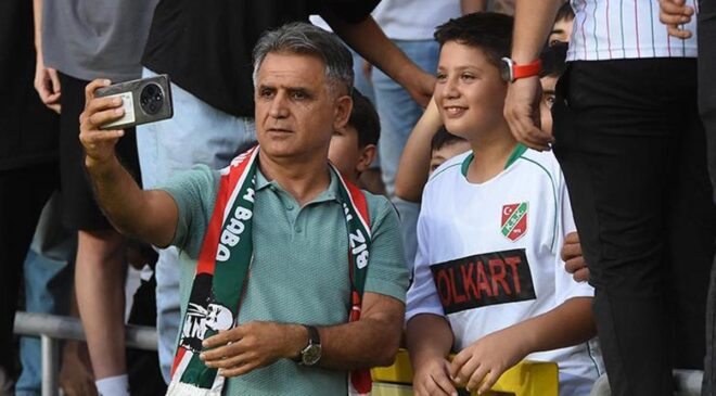 Karşıyaka’da Burhanettin Basatemür kalmaya sıcak