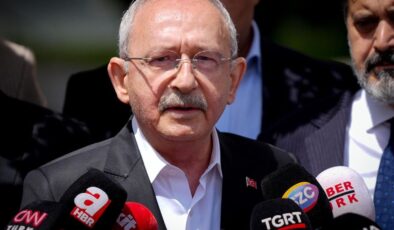 Kılıçdaroğlu için "Kahraman Kemal" afişleri hazırlanıyor