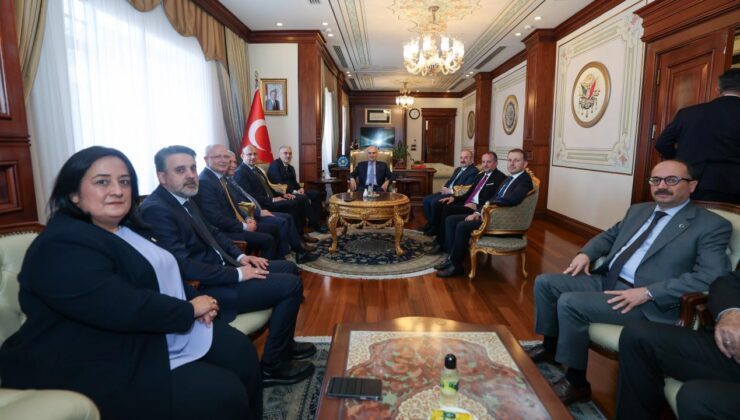 Kurtulmuş’tan Bursa Valiliği’ne ziyaret!
