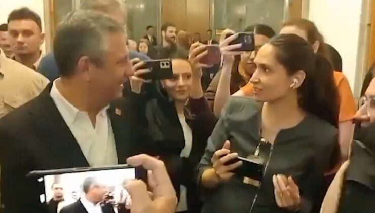 Özgür Özel’den, sözlü saldırıya uğrayan kadın gazeteciye: Kusura bakma, çok üzüldüm
