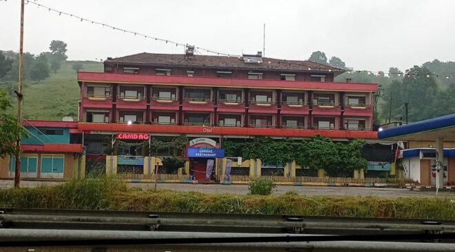 Sakarya’da otelde çatışma: Ölüler var!