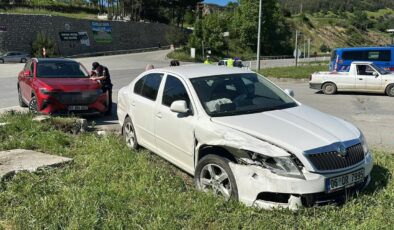 Samsun’da korkutan kaza: Otomobiller hurdaya döndü