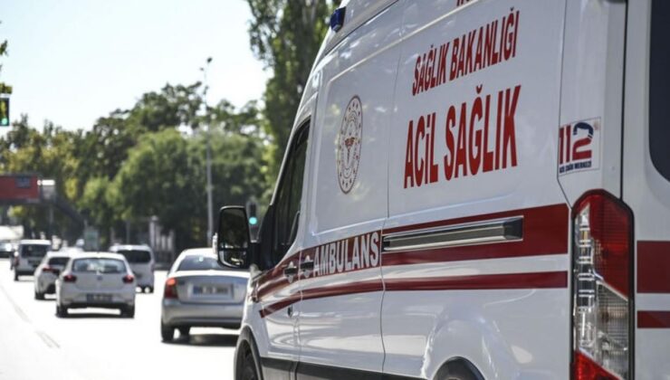 Süt kamyonu ile otomobil çarpıştı: 5 yaralı!
