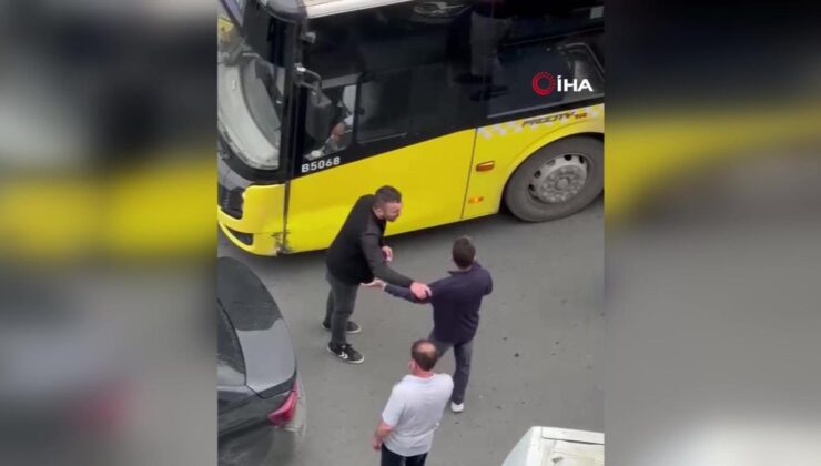 Arnavutköy’de İETT otobüsü otomobille çarpıştı: Sürücü sinir krizi geçirdi