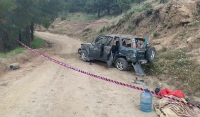 Aydın’da feci kaza: Uçuruma yuvarlanan cipte 1 kişi öldü, 2 kişi ağır yaralandı