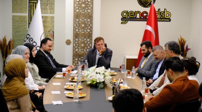 Bakan Arıklı ve İDSB Gençlik Kurulu’ndan Kıbrıs davasında kararlılık vurgusu