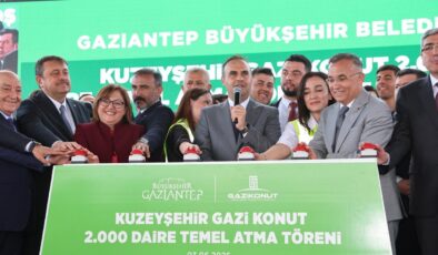 Bakan Kacır’dan Başkan Şahin’e Kuzeyşehir için tebrik