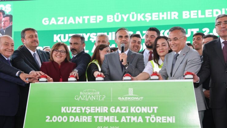 Bakan Kacır’dan Başkan Şahin’e Kuzeyşehir için tebrik