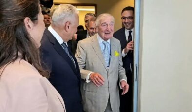 Binali Yıldırım’dan ‘fıkra’ açıklaması! ‘Nezaket gereği güldüm’