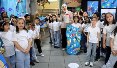 Çocuklardan deniz kirliliğine dikkat çeken sergi