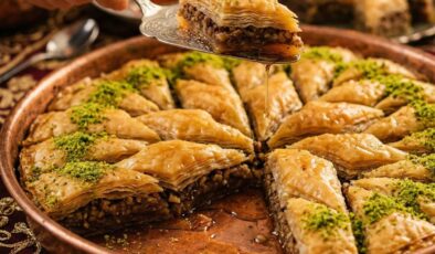 İstanbul Havalimanı’nda dilimi 8 Euro’dan satılan baklava yolcuları şoke etti