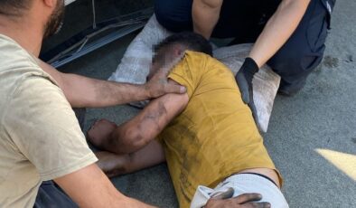 Lastik tamiri yaptığı TIR’ın körüğü patladı, ağır yaralandı